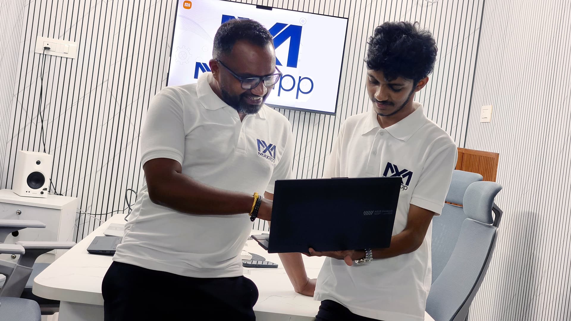 Beny and Thilipan team members